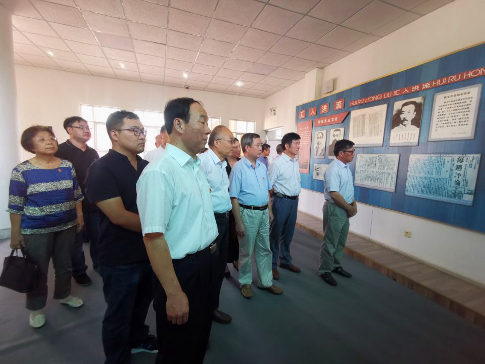 beat365英国官方网站开展革命传统教育主题党日活动